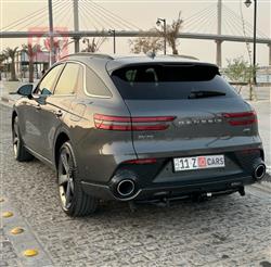 جێنسس GV70